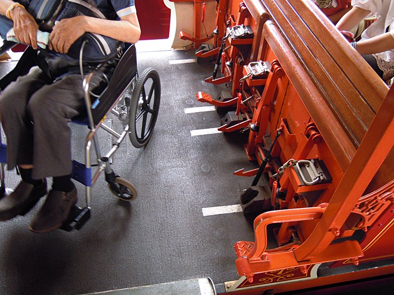 ウエスタンリバー鉄道：車椅子用配置